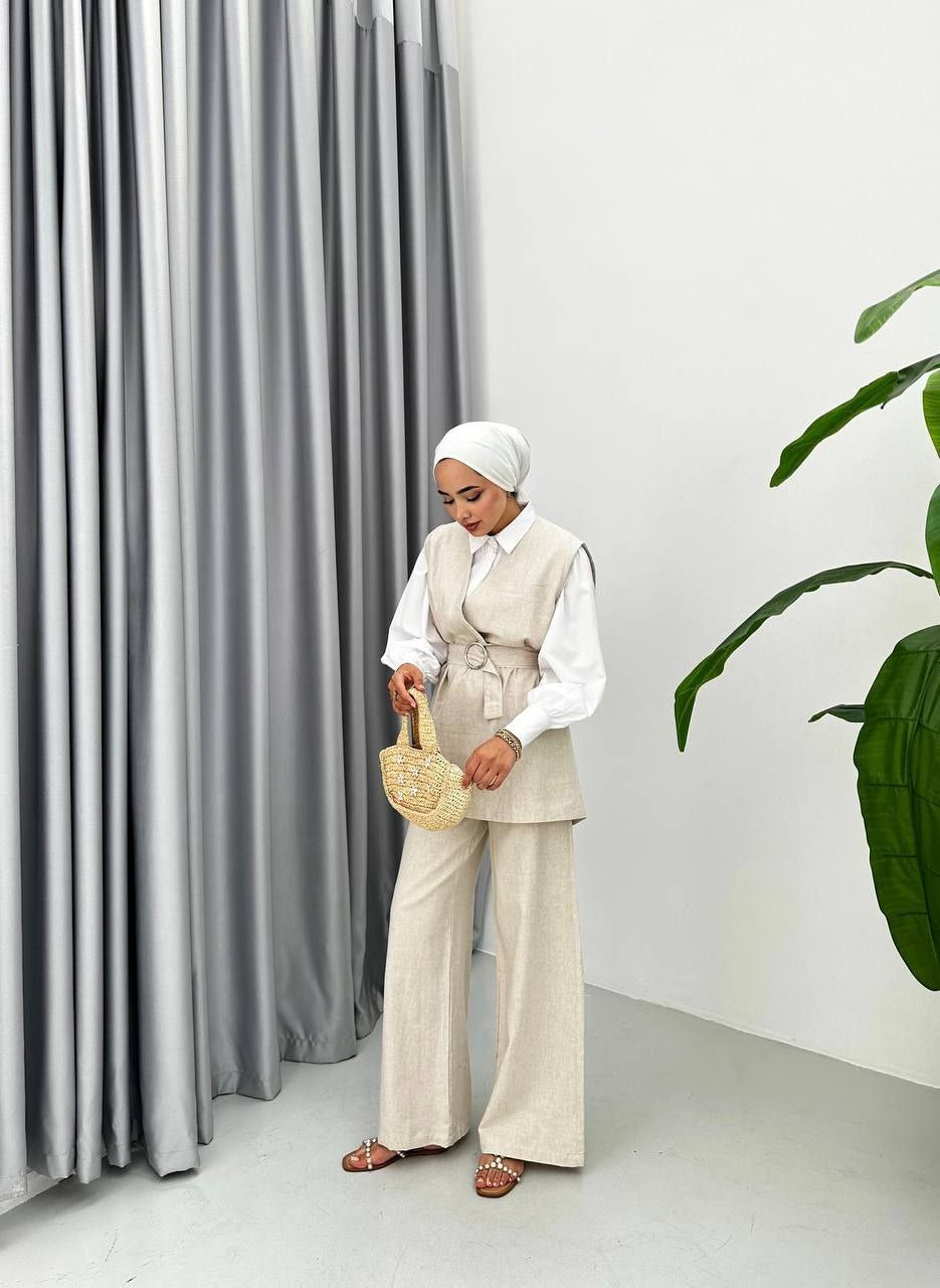 Linen vest and trousers