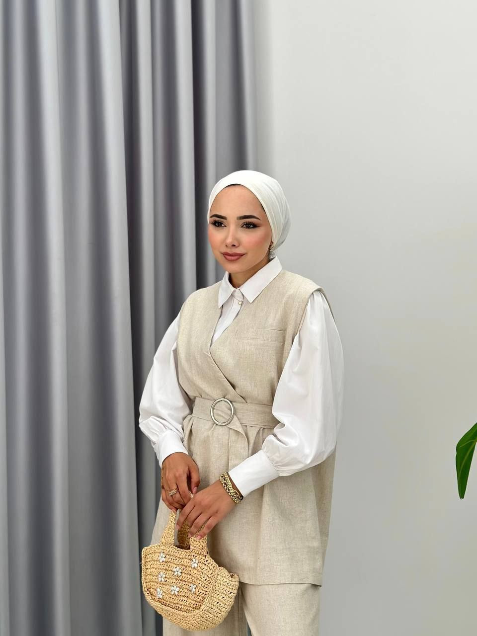 Linen vest and trousers