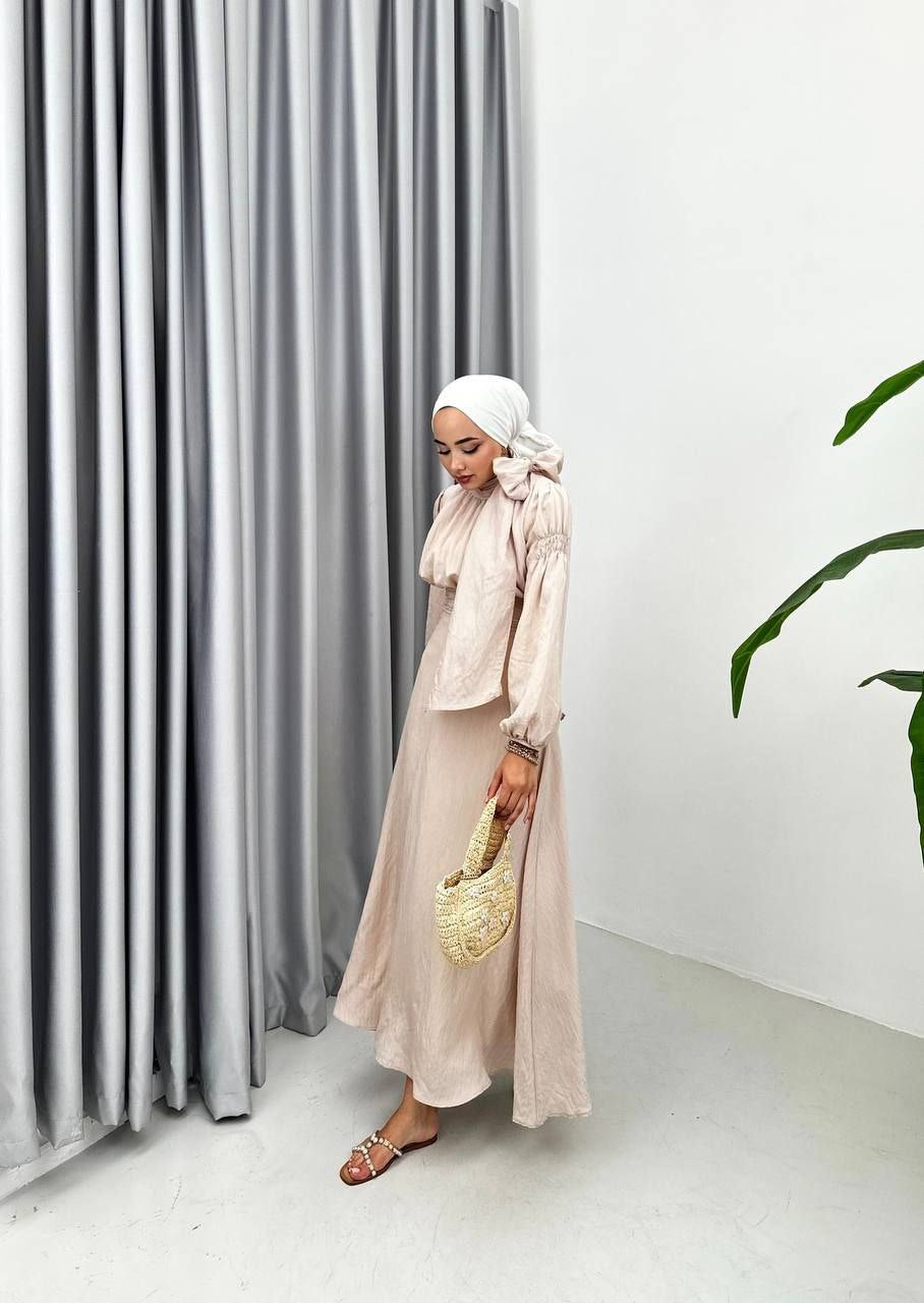 Flow maxi dress with shoulder bow