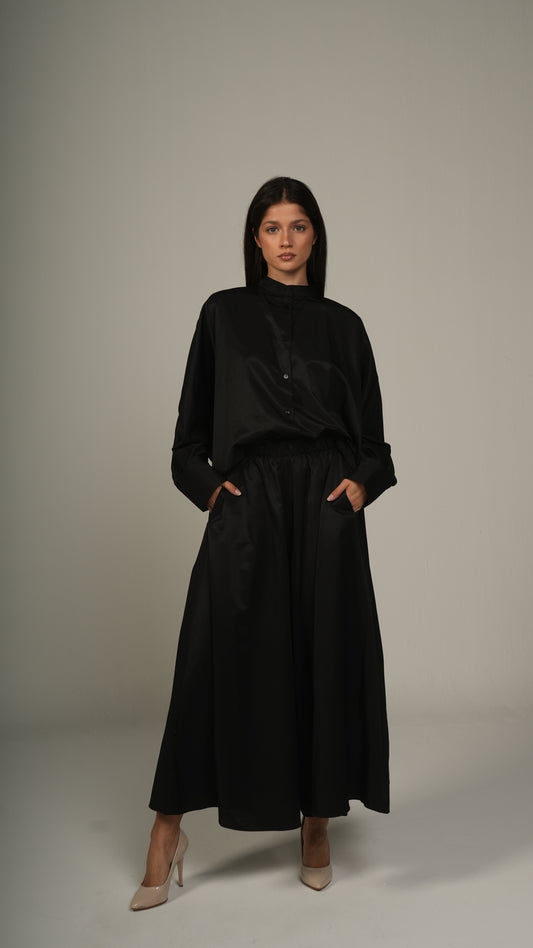 Flowy wide-leg pants and blouse