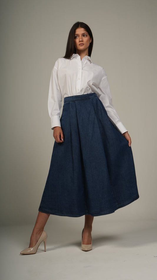 High-waisted pleated denim skirt
