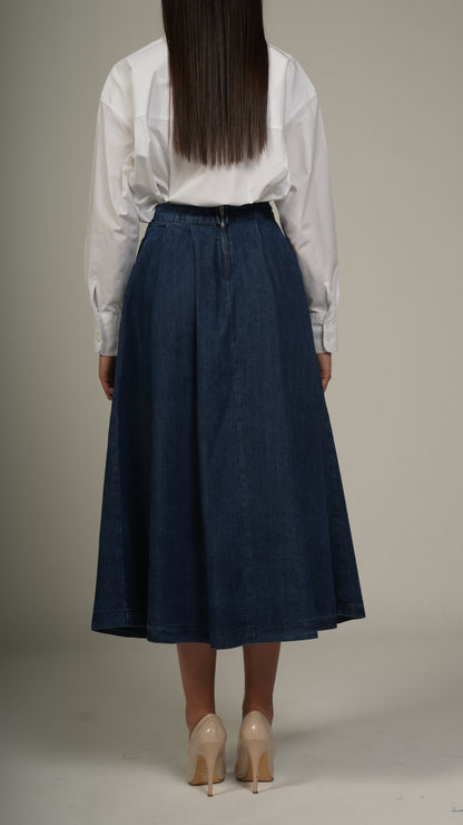 High-waisted pleated denim skirt