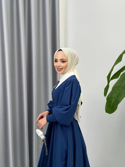 Puff sleeves dress